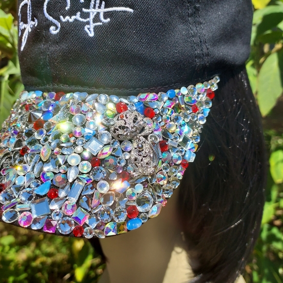 Taylor Swift Swarovski crystal bling hat - Picture 3 of 12